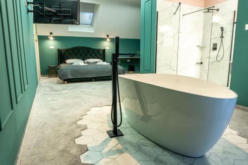 Bed & Breakfast Pensiunea Qubik Praid