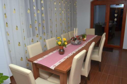 Hostal Pensiunea Ana