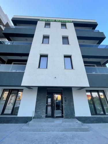 Beach Land Apartments 4