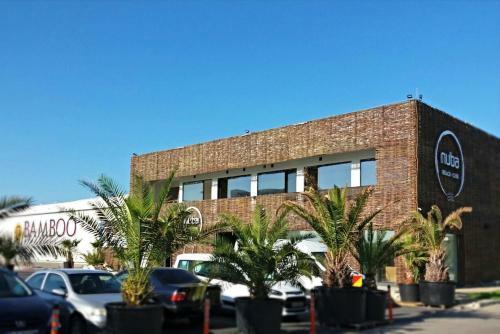 Anabella Summerland Apartment