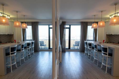 Oasis By The Lake - Solid Residence Mamaia Apartment