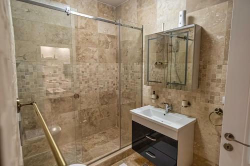 Oasis By The Lake - Solid Residence Mamaia Apartment
