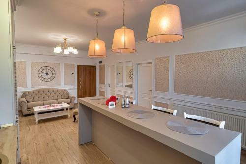 Oasis By The Lake - Solid Residence Mamaia Apartment
