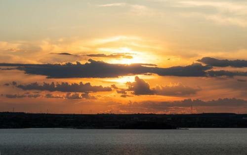 Oasis By The Lake - Solid Residence Mamaia Apartment
