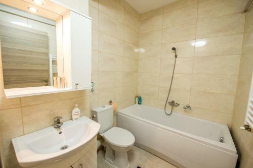 Summerland Sun Apartments