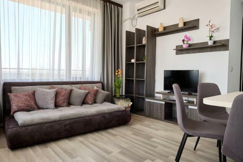 La Vida Loca Apartment Summerland