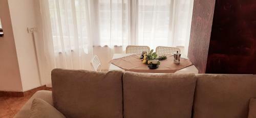 Yamira Apartments