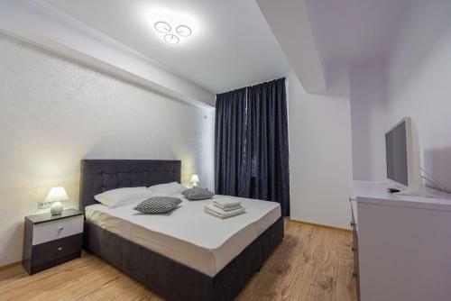 Moonlight Sky Mamaia Apartment