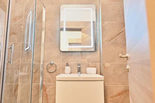 Mons Apartment Alezzi Beach Resort Spa N Pools