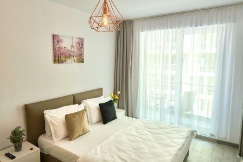 Orange Summer Apartment Alezzi Spa Pools Beach