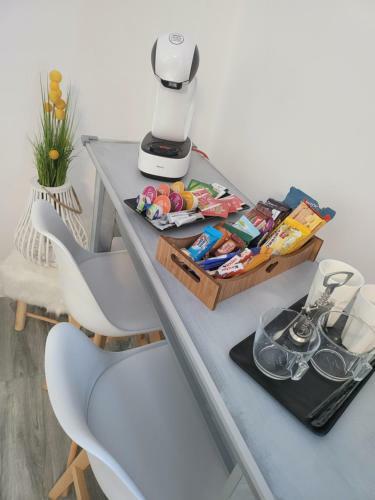Crys Luxury Apartment By The Sea , First Line