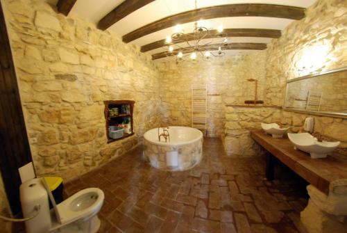 Hostal Pensiunea Casa Dacilor