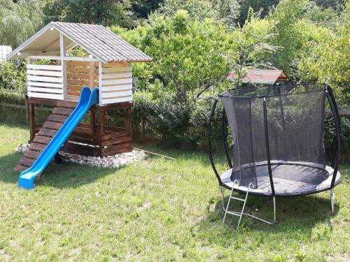 Cabana Bu?teni Apuseni Eco Din Podele