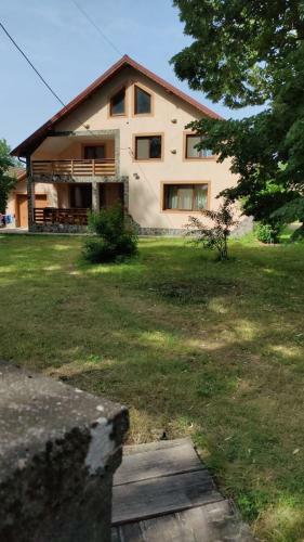 Agroturismo Casa Dintre Brazi