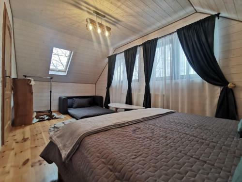Bear's Lair Chalet