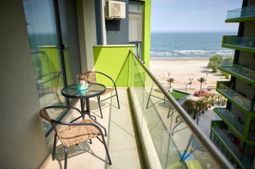 Sunny Apartments Alezzi Beach Resort
