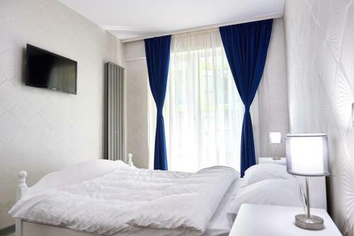 Blue Apartment In Spa N Pool Alezzi Beach Resort