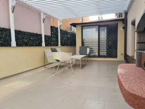 Apartament Cu Terasa