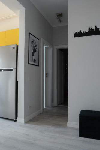 2 Steps Apartment