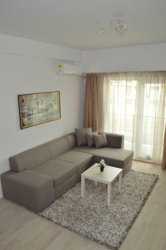 Sophie Apartments