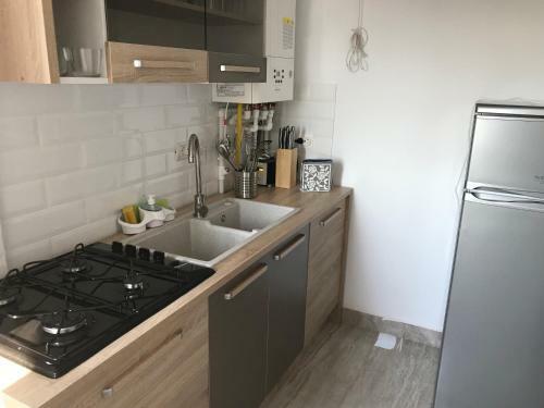 Hostal Breeze Villa Mamaia Nord
