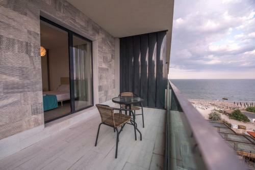 Apartment With The View