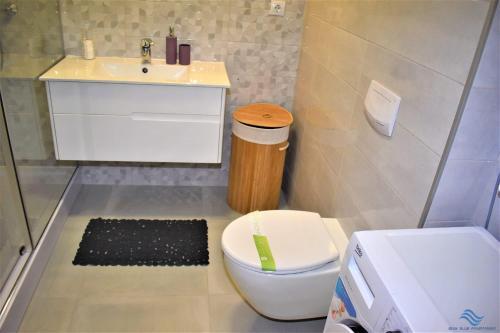 Onix Blue Mamaia Apartment 2