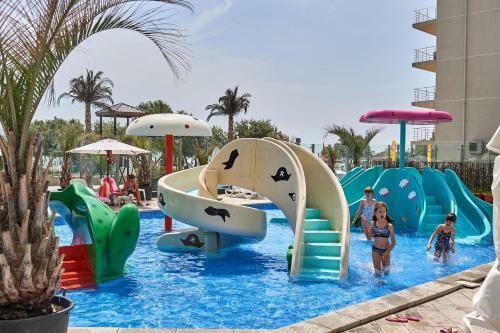 Sunny Side Apartments In Complexul Alezzi Beach
