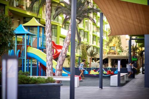 Apartamento 7 Waves Studio By Alezzi Resort