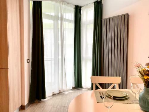 Deko Apartments Alezzi Beach Mamaia