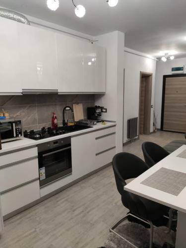 Elysian Apartments - Alezzi Beach Resort