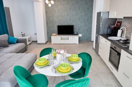 Yst Luxury Apartament