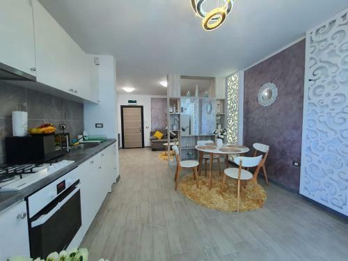 Bianca Apartment At Alezzi Beach Resort