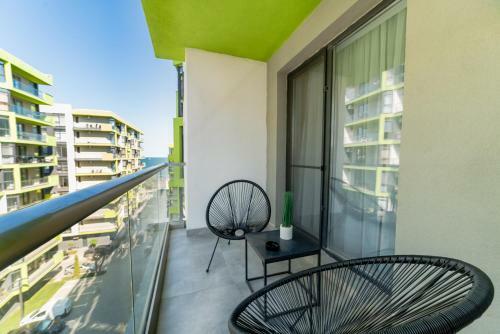 Azurre Apartament Spa N Pool Alezzi Beach Resort