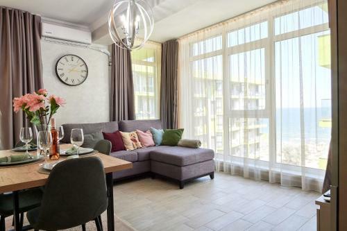 Berlin Luxury Apartment Spa N Pool Alezzi Beach Resort