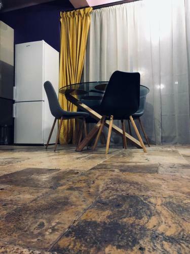 Alezzi Penthouse Apartment