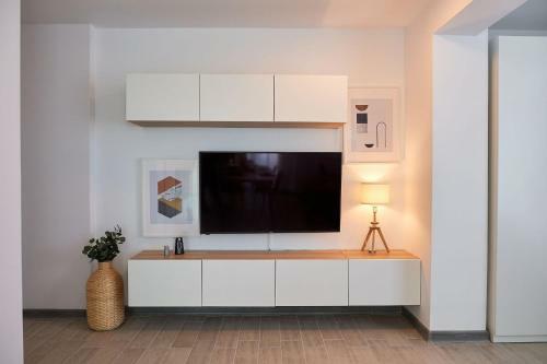 Fineloft Sea View Apartment With Spa And Pool