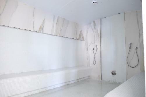 Fineloft Sea View Apartment With Spa And Pool