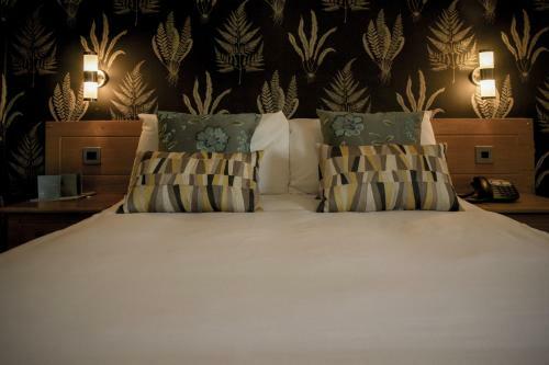 Hostal Shard Riverside