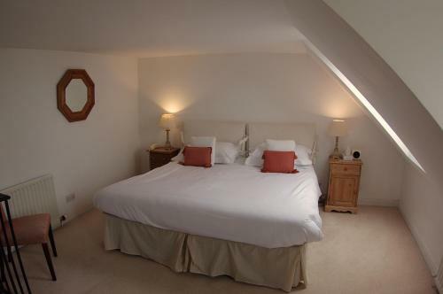 Hostal Summer Isles Hotel