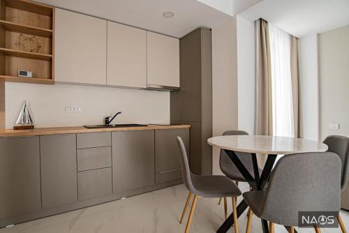 Apartamento Naos Residence
