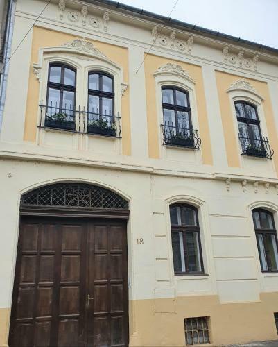 Elisabeth Apartment