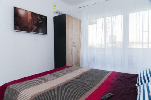 Apartament West
