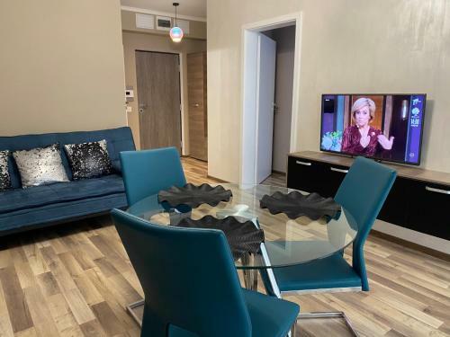 Jadis Queen Apartment
