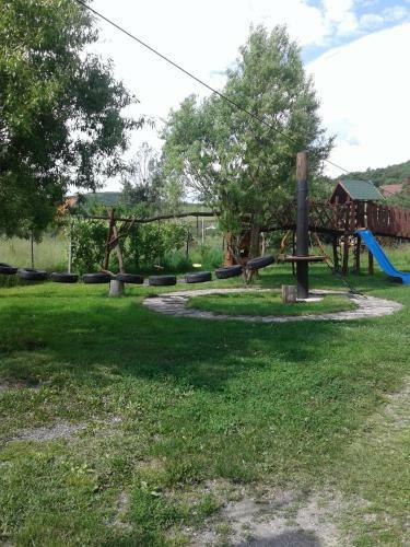Hostal Apartamente Ambrus E