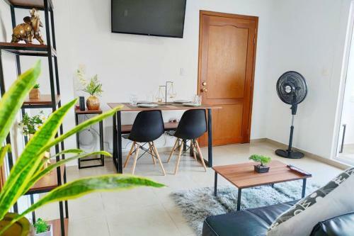Apartaestudio Estilo Industrial - Central - Home R&s