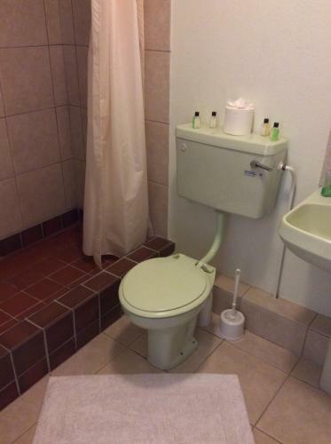 Hostal Orchard Manor