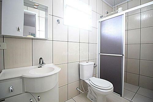 Casa Com Piscina, Churrasqueira E Oito Su�tes