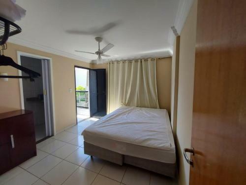 Apartamento Ed. Milton Bas�lio, Praia Do Morro