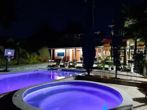 Hermosa Finca La Natalia Con Piscina